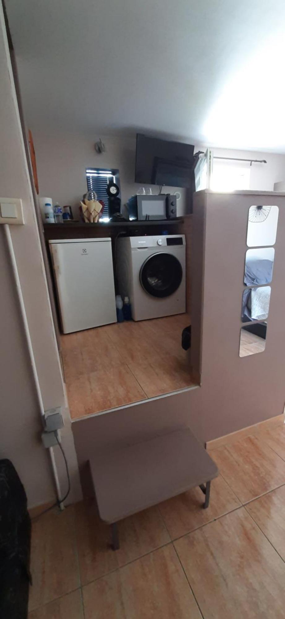 Chambre Spacieuse, Independante, 700M De La Gare Narbonne Ngoại thất bức ảnh